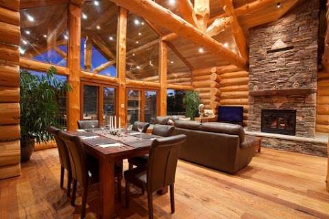 Photo: Great Bear Log Homes